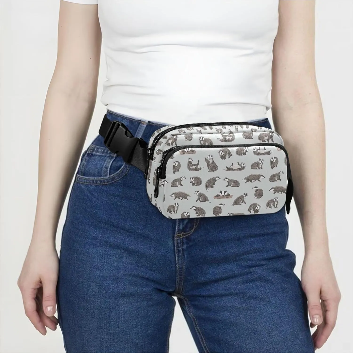 Animals Cute Badger Hedgehog Fanny Packs for Women Colorful Belt Bags Hip Pack Waterproof Waist Bag for Women