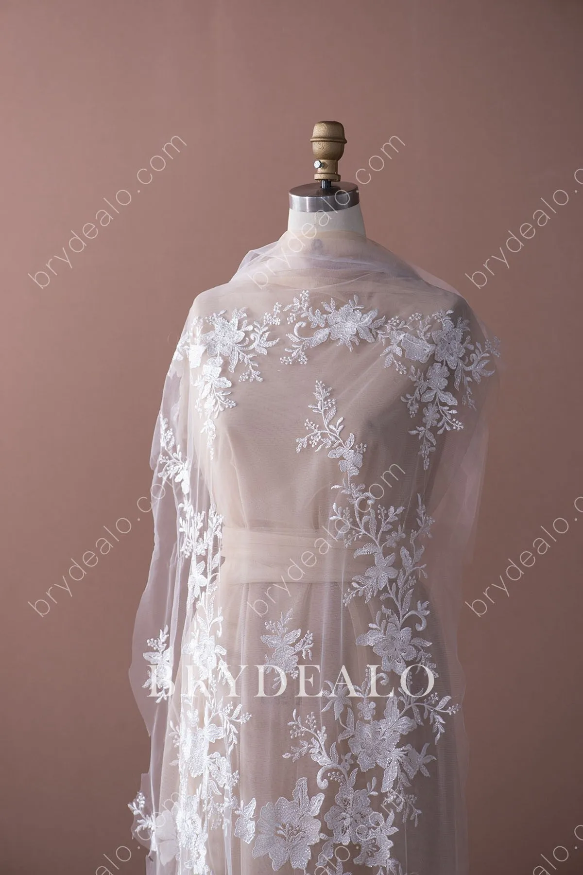 Designer Glitter Big Flower Bridal Lace Fabric for Dresses
