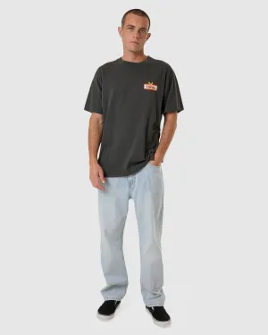 MENS NEVER STOP MERCH FIT TEE