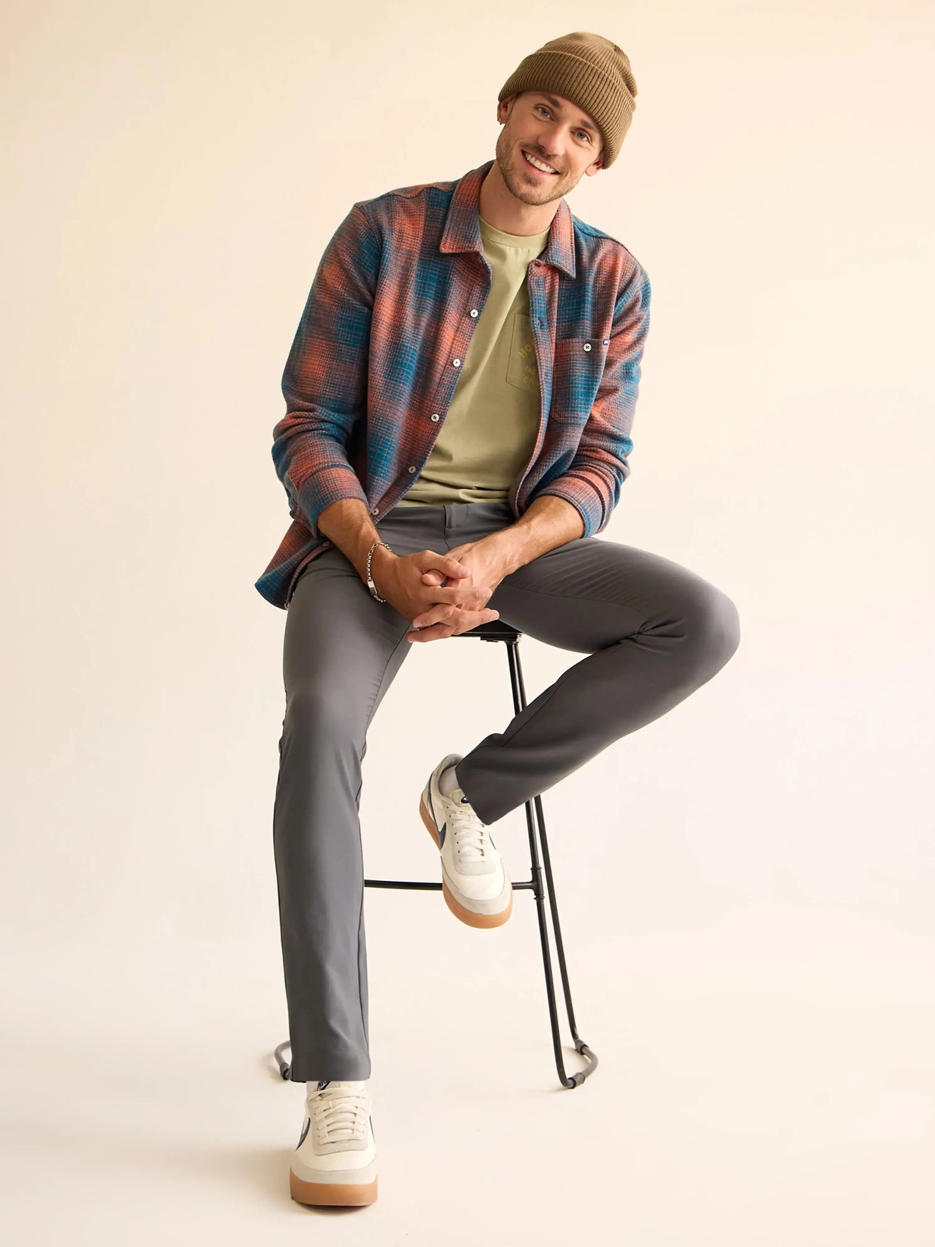 The Musts 32" (Everywear Performance Pant)