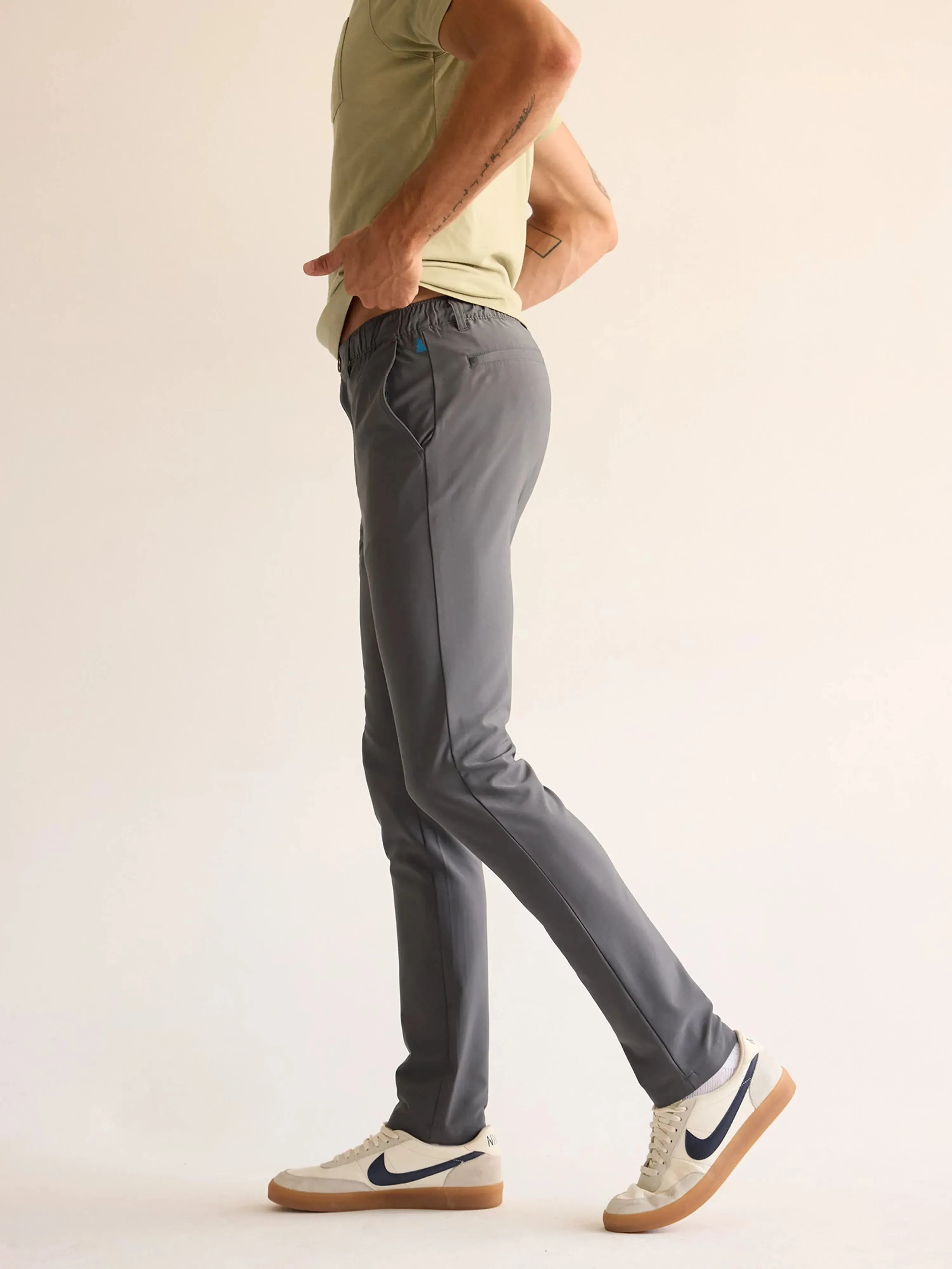 The Musts 32" (Everywear Performance Pant)