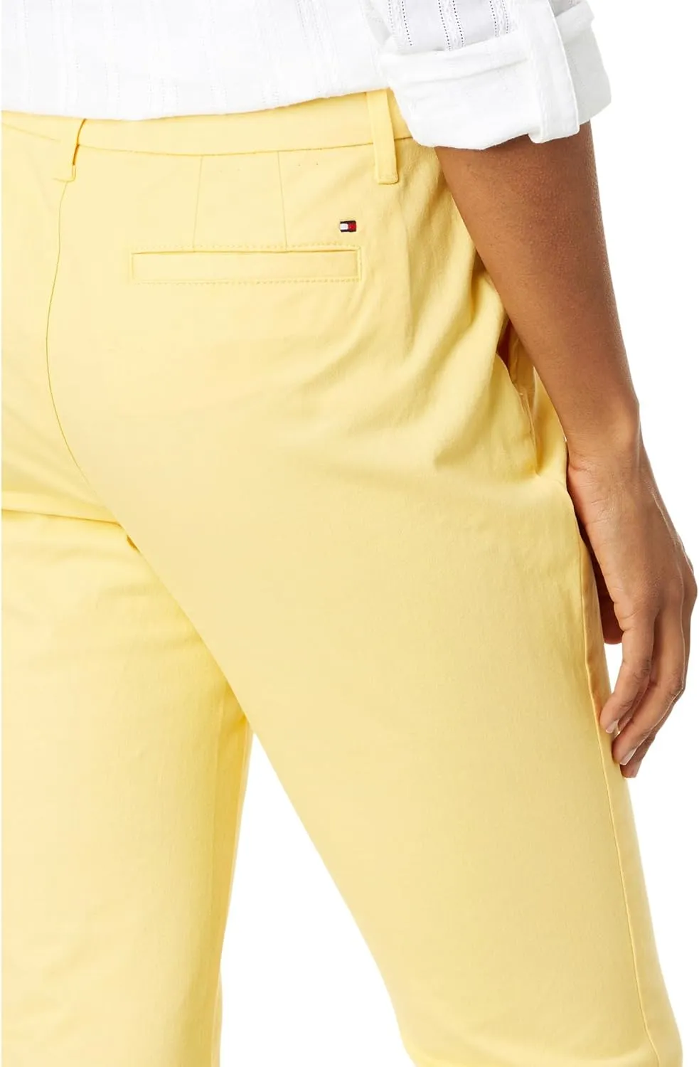Tommy Hilfiger Women's Relaxed Fit Cuffed Hampton Chino Straight-Leg Pants