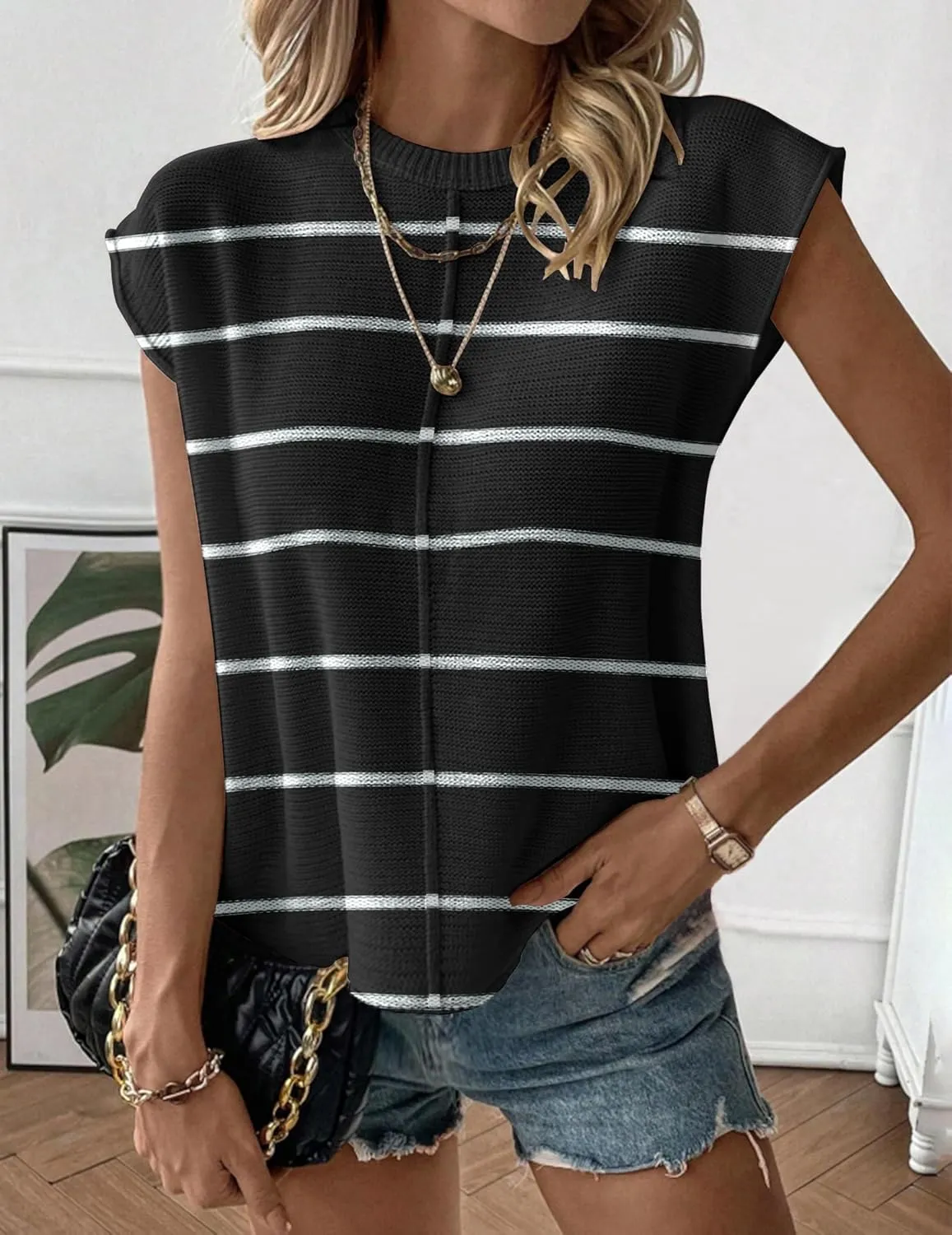 Zeagoo Women's Cap Sleeve Sweater Vest Crew Neck Sleeveless Casual Knit Tops 2024 Summer Clothes S-XXL